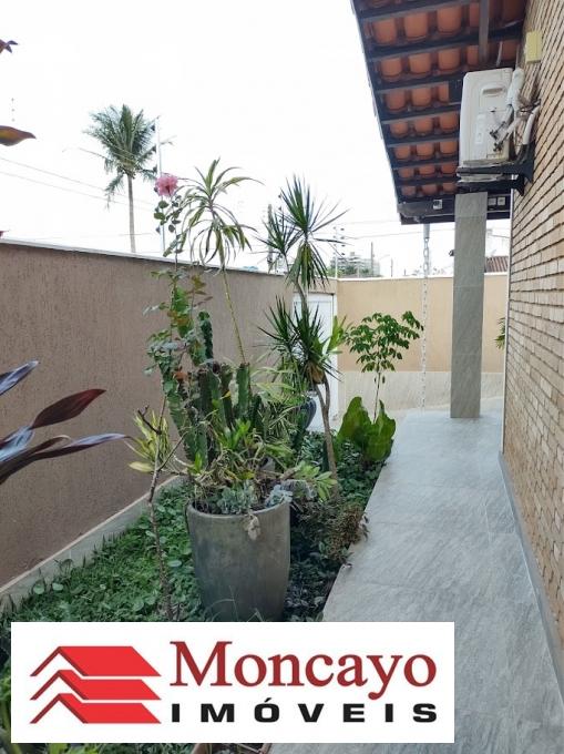 Casa à venda com 3 quartos, 320m² - Foto 19