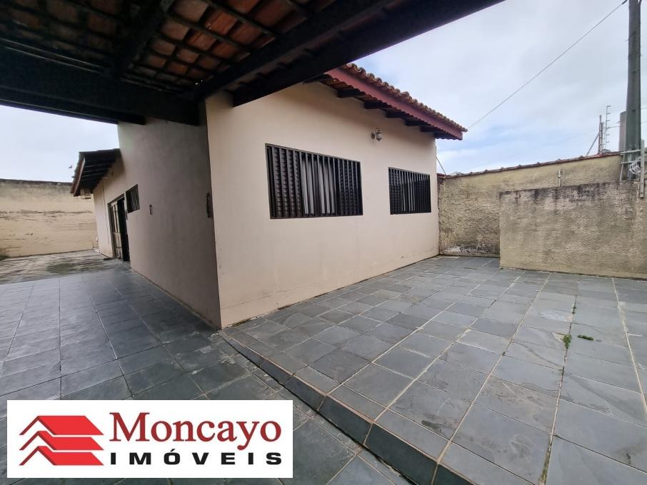 Casa à venda com 2 quartos, 186m² - Foto 14