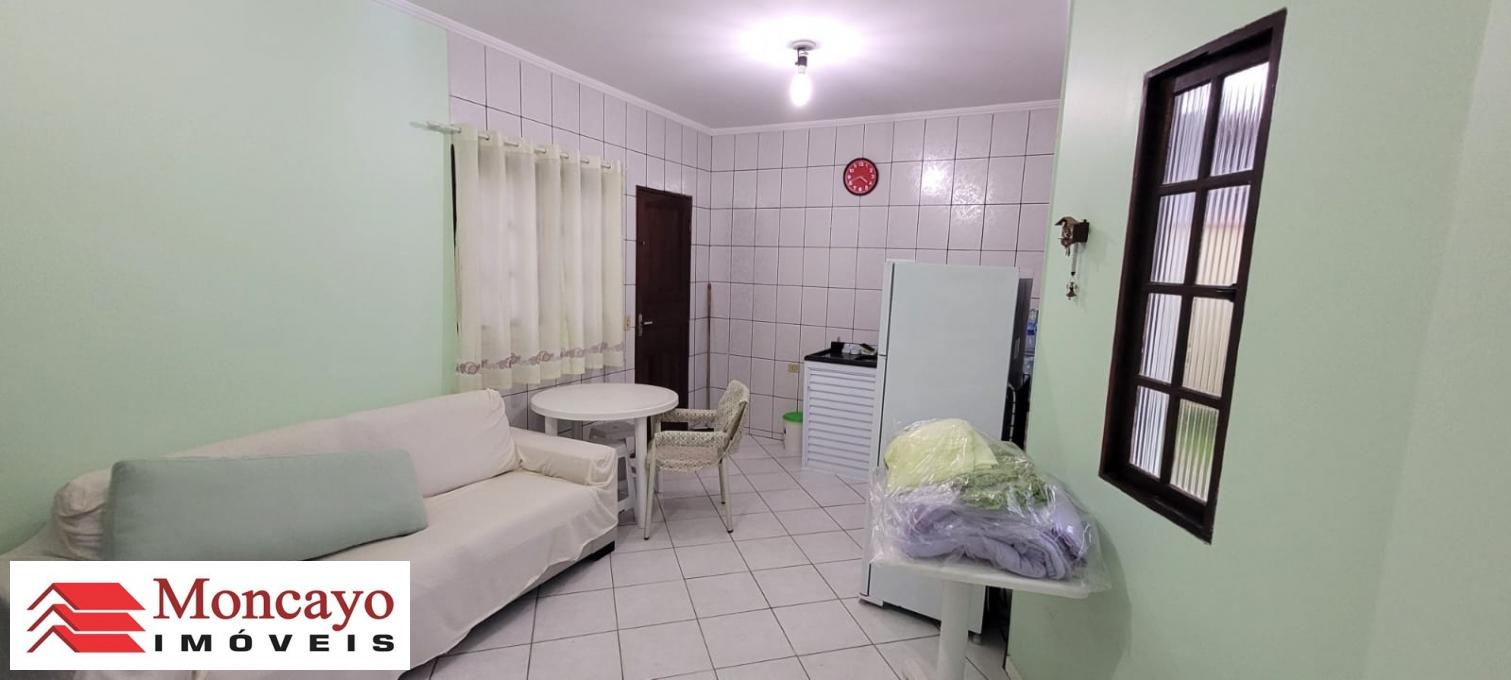 Casa à venda com 3 quartos, 360m² - Foto 12