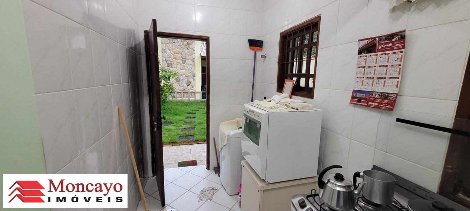 Casa à venda com 3 quartos, 360m² - Foto 15