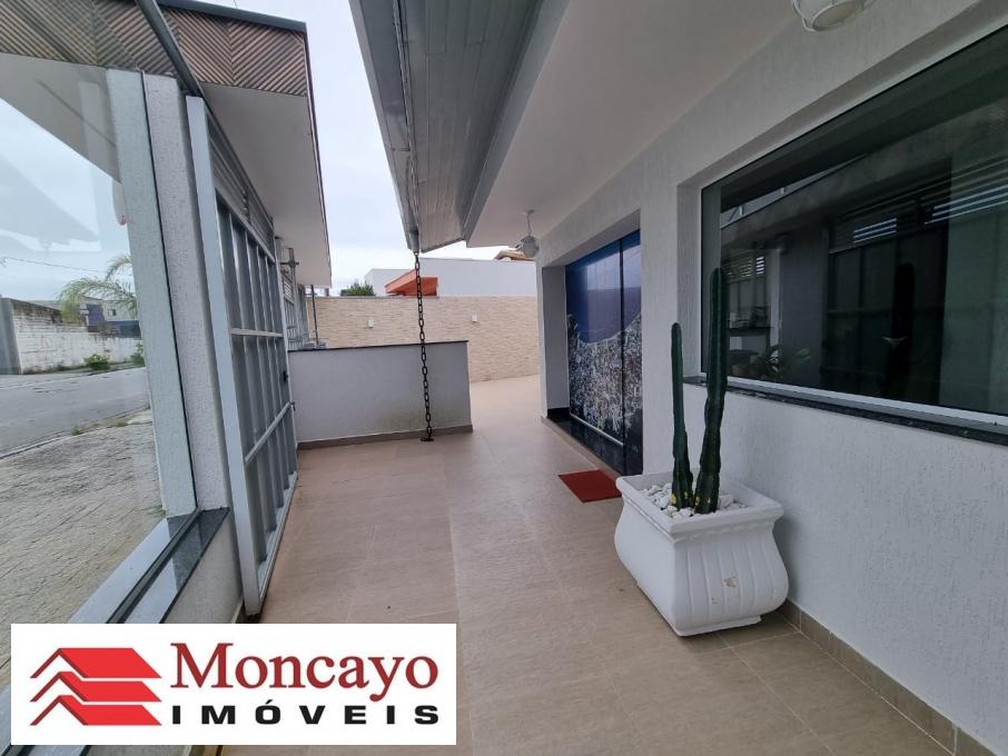 Casa à venda com 3 quartos, 327m² - Foto 23