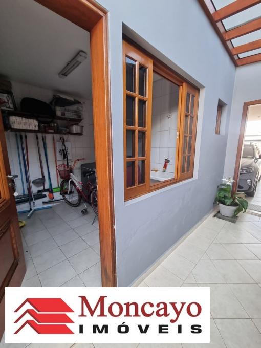 Sobrado à venda com 4 quartos, 300m² - Foto 13