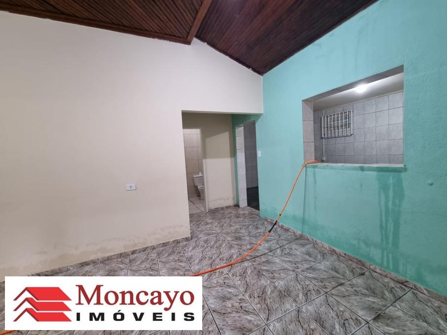 Casa à venda com 2 quartos, 600m² - Foto 11