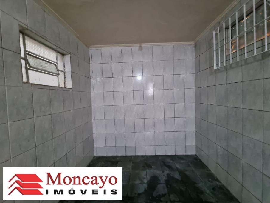 Casa à venda com 2 quartos, 600m² - Foto 10