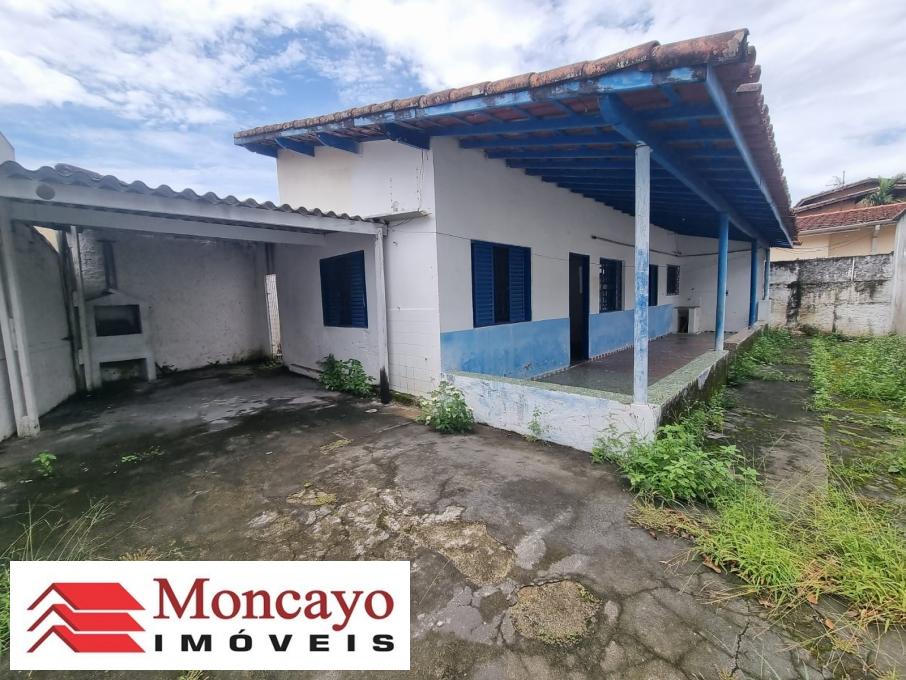 Casa à venda com 3 quartos, 570m² - Foto 1