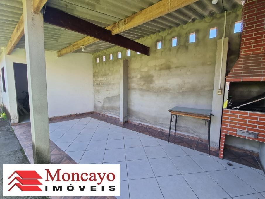 Casa à venda com 2 quartos, 300m² - Foto 2